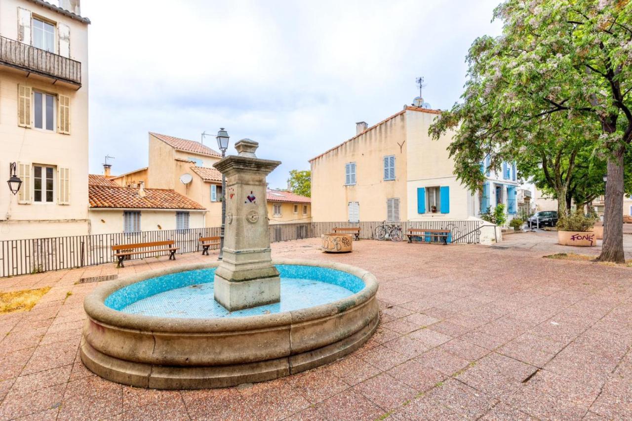 Coquet Appartement Typique Du Panier Marseilles Buitenkant foto