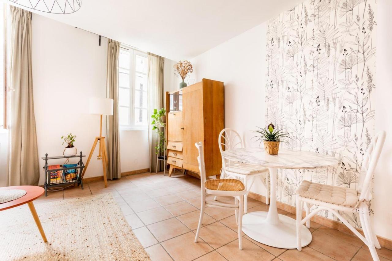 Coquet Appartement Typique Du Panier Marseilles Buitenkant foto